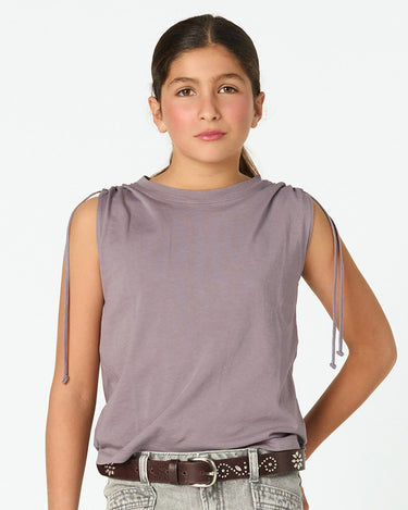 OVERCAST RUFFLED SHOULDER T-SHIRT