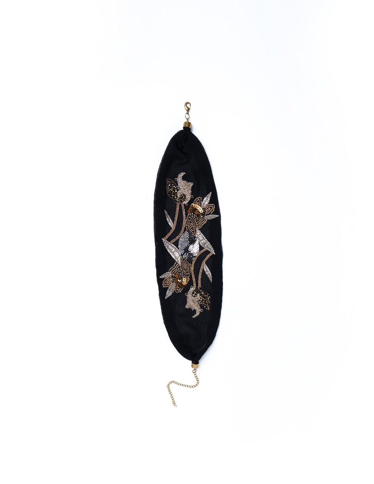 EMBROIDERED CHOKER