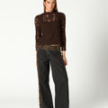 PANTALÓN BORDADO LATERAL DENIM BLACK