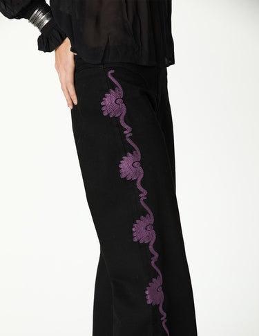 BLACK DENIM EMBROIDERED BERRY