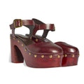 BURGUNDY WEDGE CLOG