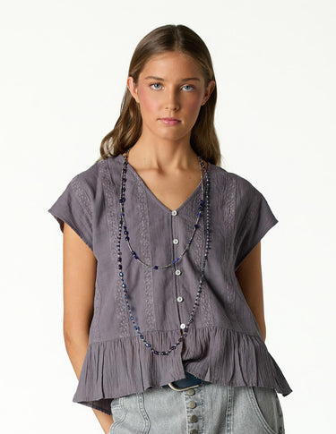 OVERCAST LACE V-NECK SHIRT