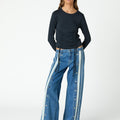 BLUE BUTTON DENIM