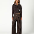 PANTALON PLIEGUE CUADRO MARRON