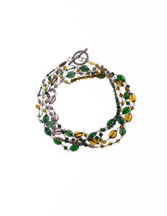 LONG NECKLACE GREEN STONE