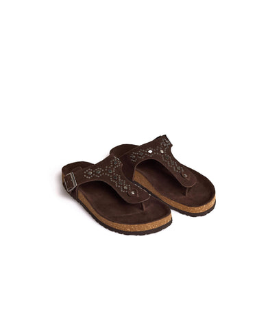 RHOMBUS STUD SANDAL BROWN