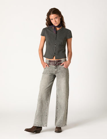 PANTALÓN HEBILLAS GRIS