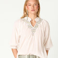 ECRU SHIRT GREEN HIVE