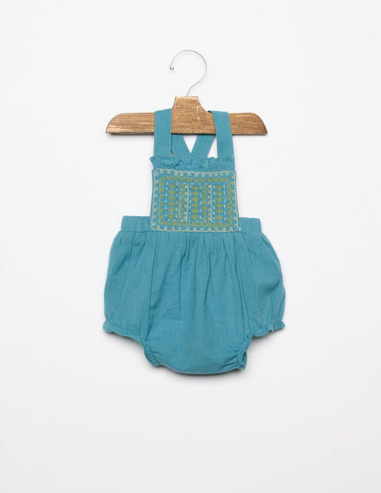 EMBROIDERED FROG POND