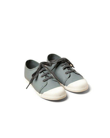 GREY LACE-UP SNEAKER