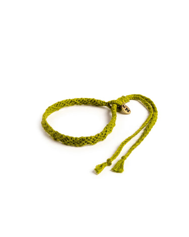 GREEN THREAD BRACELET