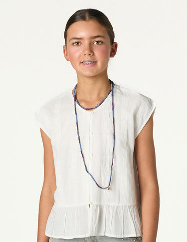 WHITE LACE V-NECK BLOUSE