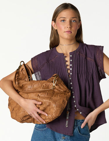 LARGE WOVEN SAND BAG
