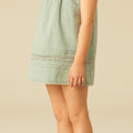 VESTIDO JARETAS VOLANTE VERDE