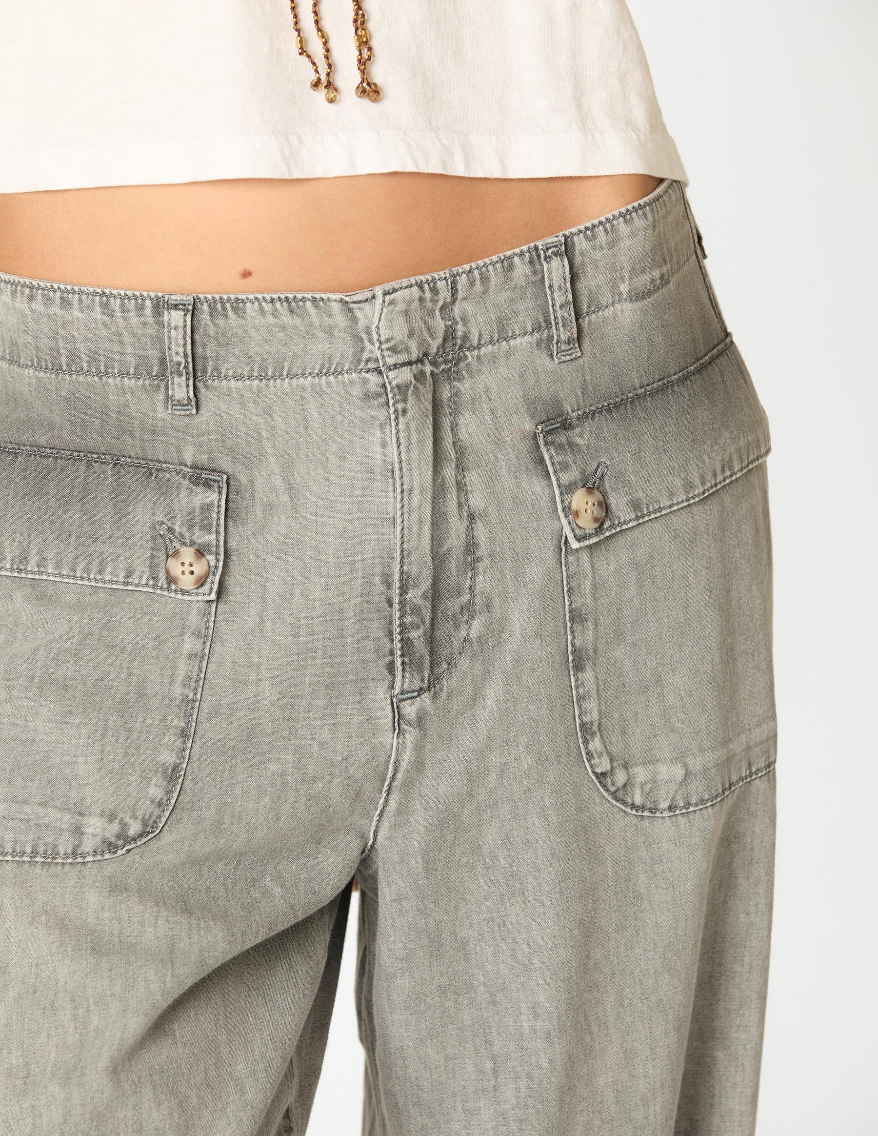 PANTALON BOMBACHO GRIS CLARO