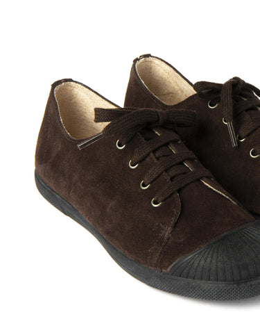 BROWN LACE-UP SHOE