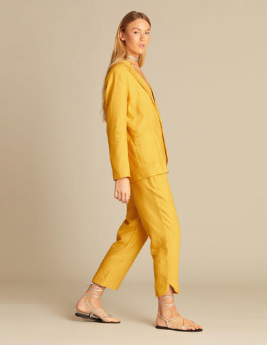 YELLOW BLAZER