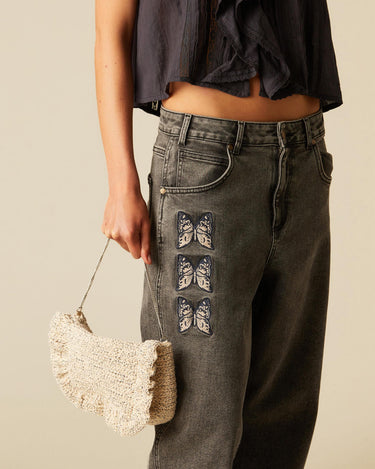 EMBROIDERED BUTTERFLY GRAY PANTS