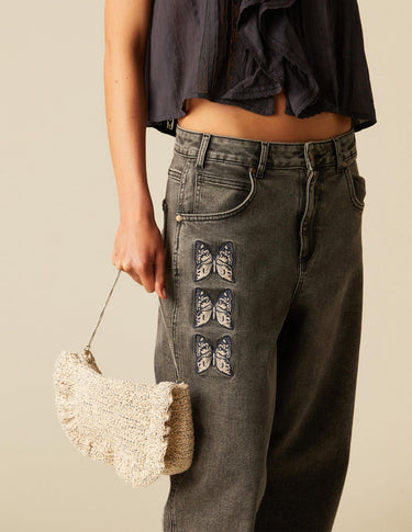 EMBROIDERED BUTTERFLY GRAY PANTS