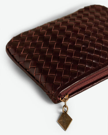 BRAIDED BROWN PURSE