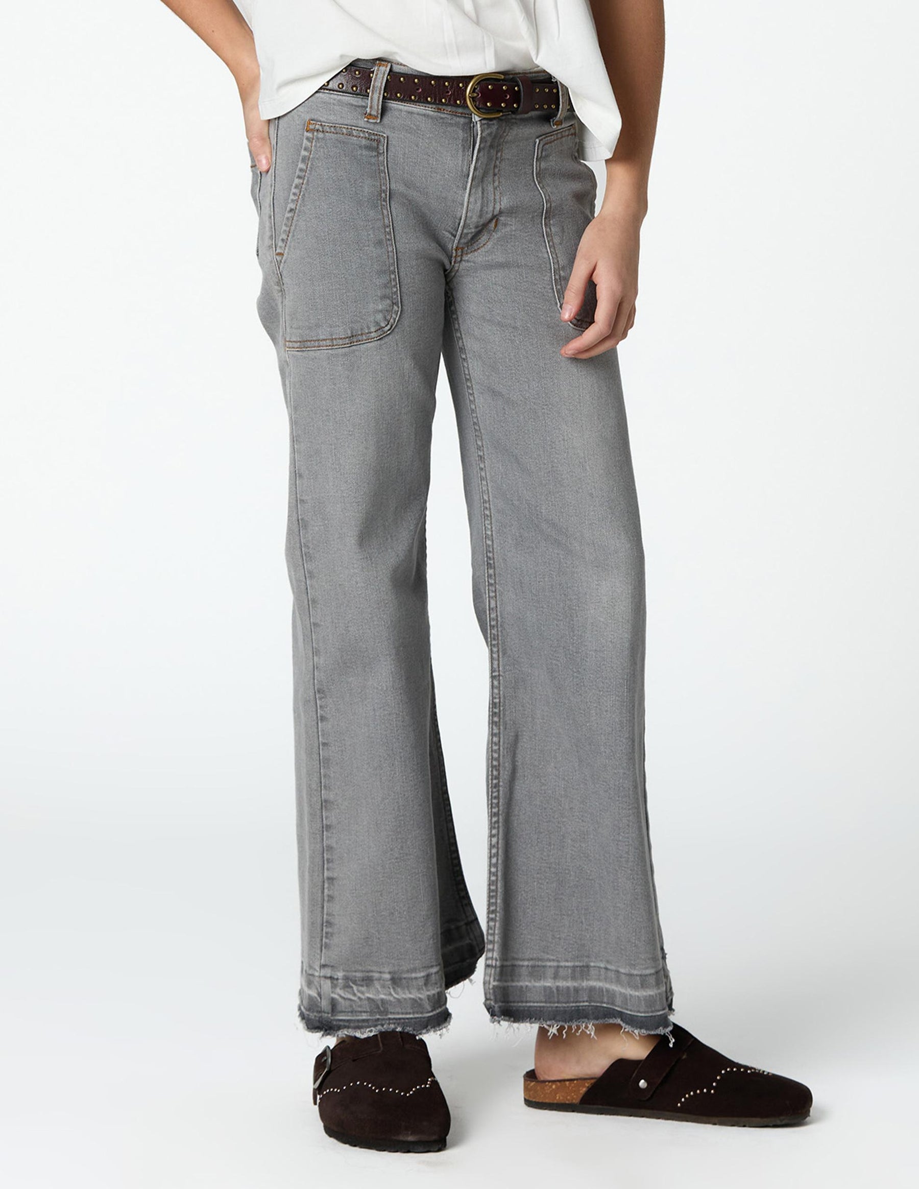 Light gray denim wide-leg jeans
