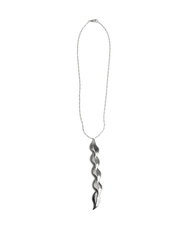 SILVER LEAVES NECKLACE