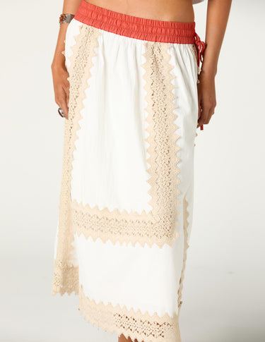 FALDA BRODERIE