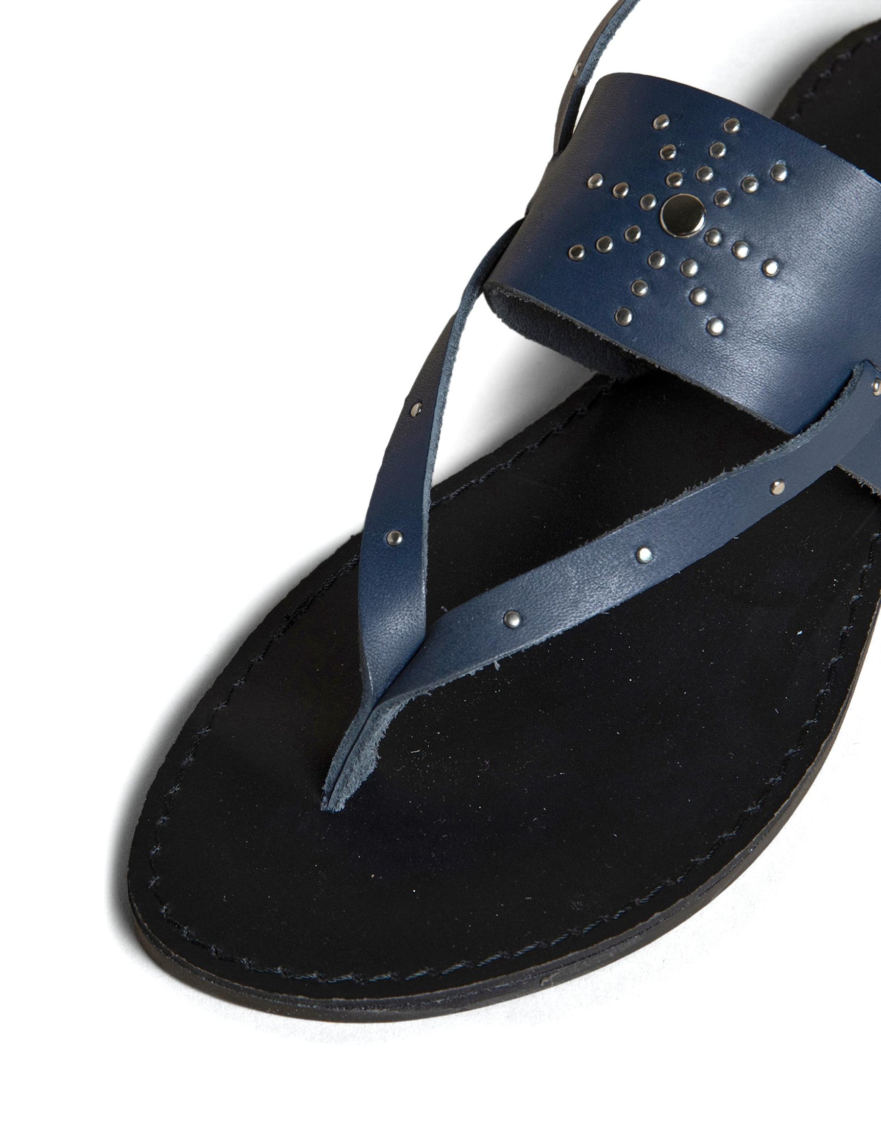 BLUE SANDAL STUDS