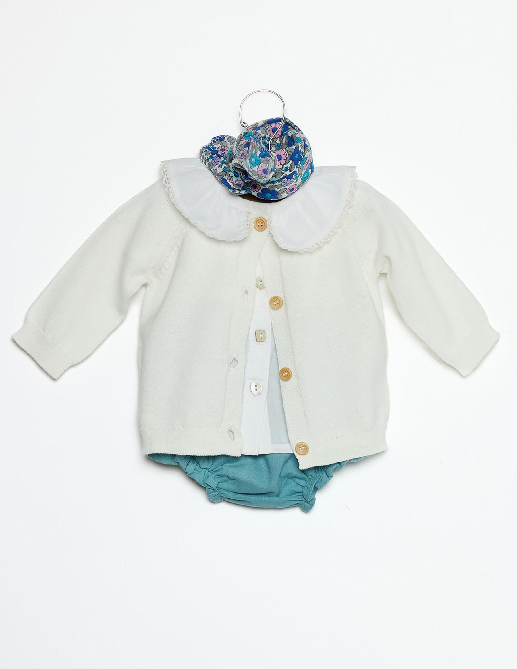 CHAQUETA BLANCA