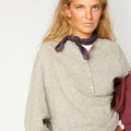 LIGHT GREY CREW NECK SWEATER