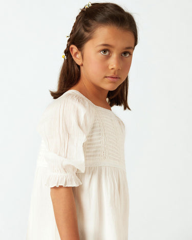 SQUARE DRESS WITH WHITE LACE