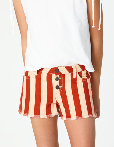 SHORT RED STRIPE