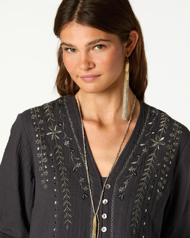 CAMISA ANTRACITA BORDADO BEADS