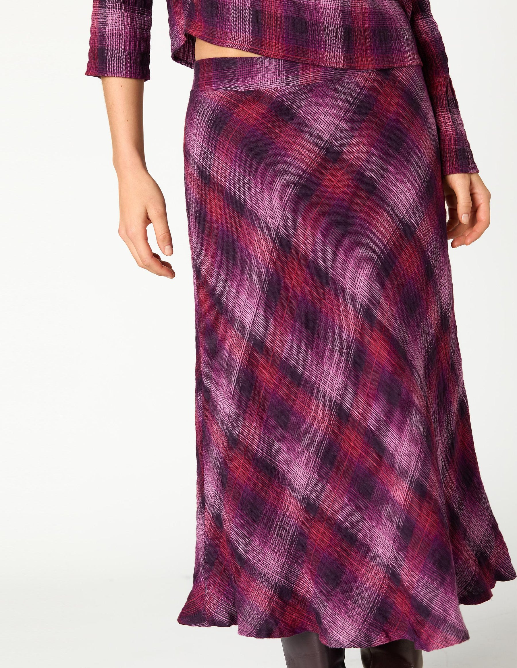 FALDA CUADROS MIDI PLUM
