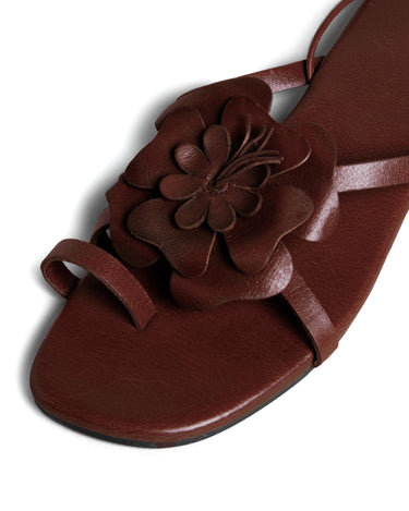 NATURAL FLOWER SANDAL