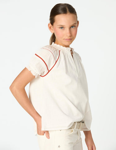 SLEEVELESS SMOCKED WHITE SHIRT