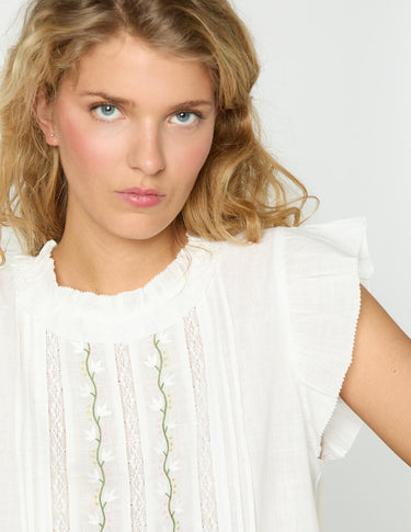 EMBROIDERED FLOWER SHIRT