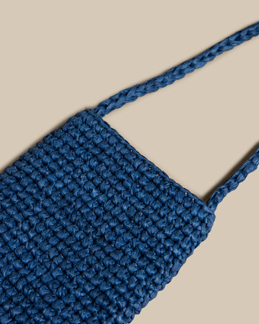 BLUE RAFFIA SHOULDER BAG