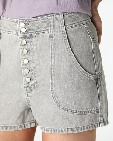 GREY POCKET SHORTS