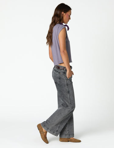 OVERCAST PLEATS T-SHIRT