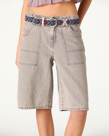 LIGHT GREY DENIM SHORTS