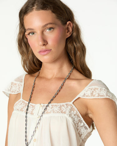 RAW LACE CREPE TOP