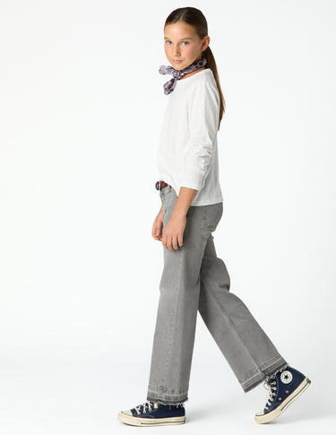 WHITE LONG SLEEVE T-SHIRT