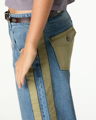 BLUE DENIM CONTRAST STRAP