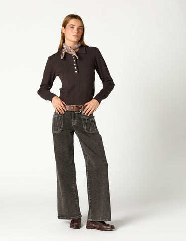 PANTALÓN GRIS BOLSILLOS COSTURAS