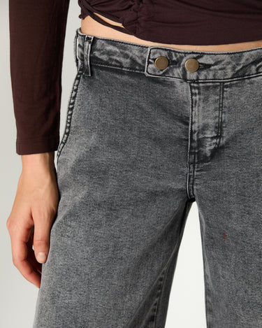 PANTALÓN NN BORDADO GRIS