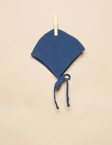 PEBBLE RIBBED HOOD