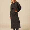 FALDA MIDI NEGRA RAYAS