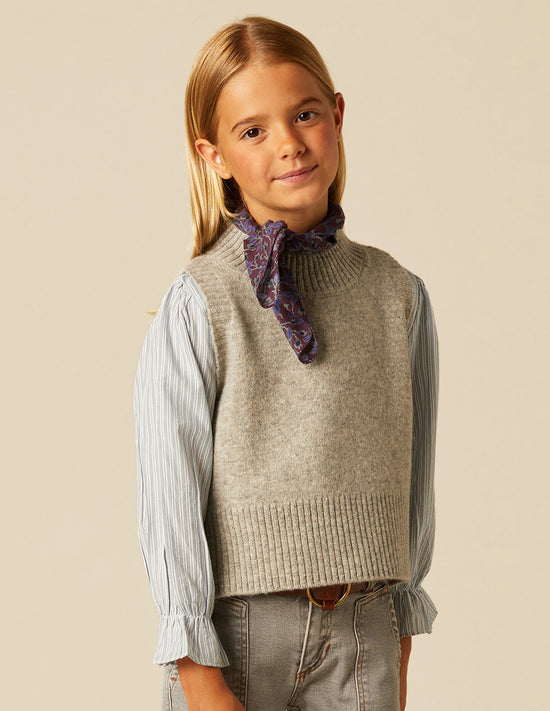 LIGHT GRAY VEST