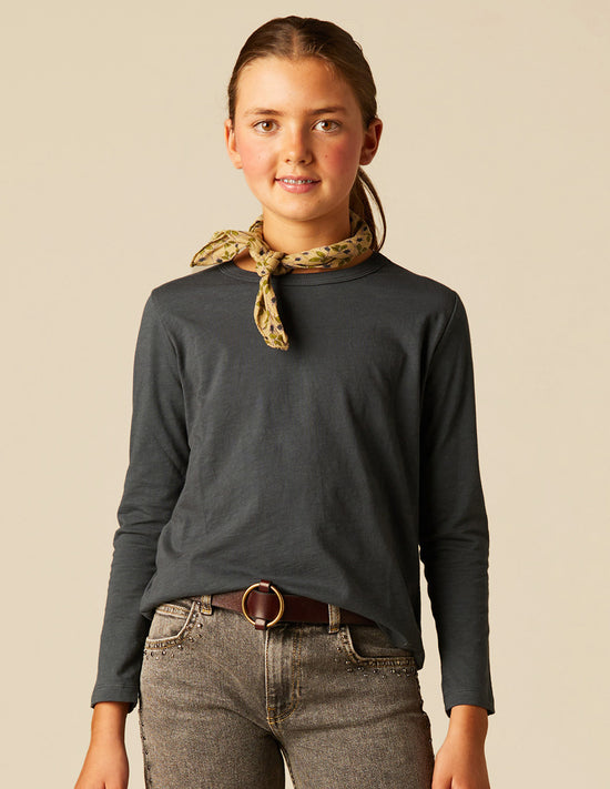CHARCOAL LONG-SLEEVED T-SHIRT